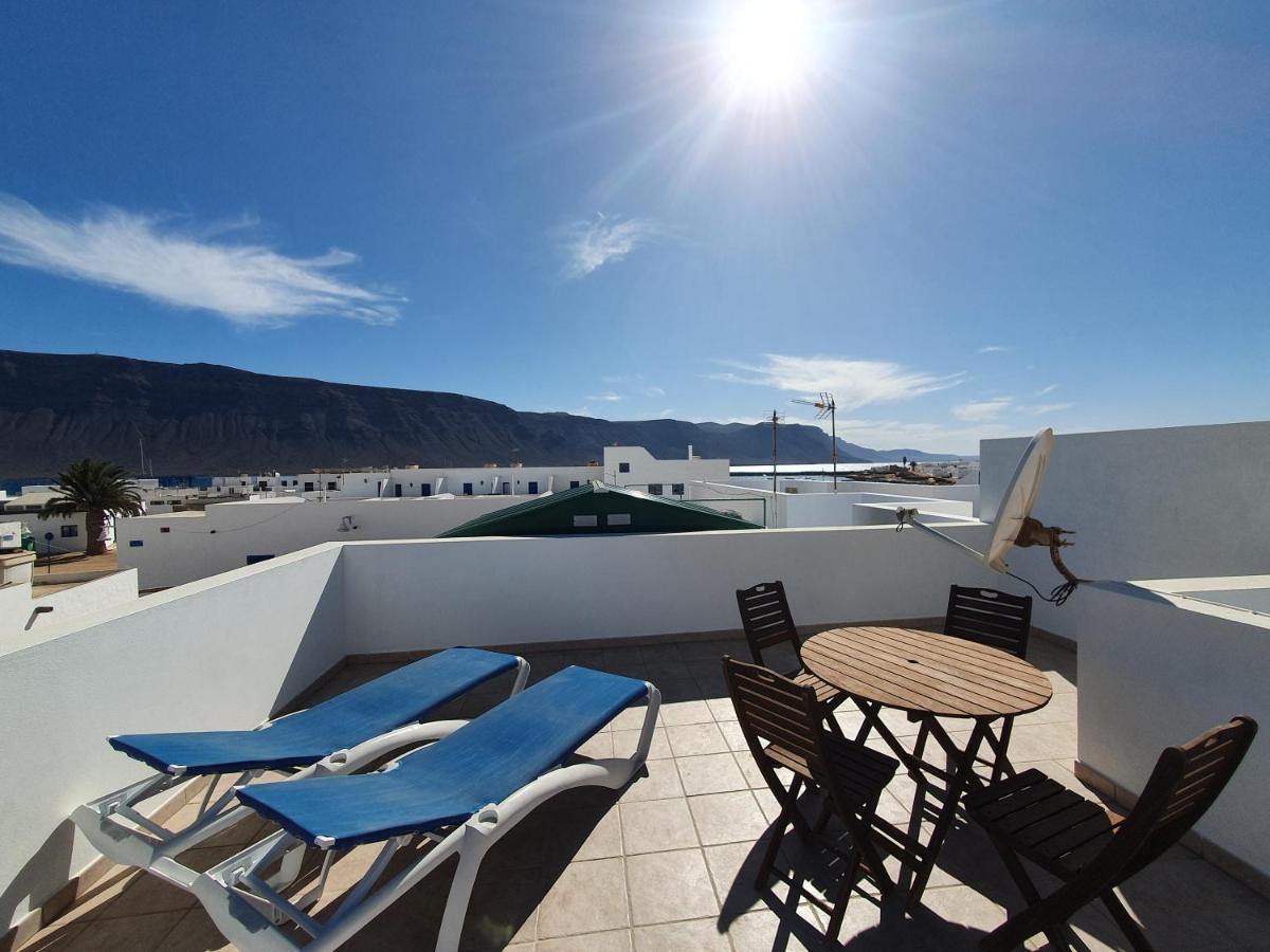 Apartamentos Graciosamar Caleta de Sebo Dış mekan fotoğraf