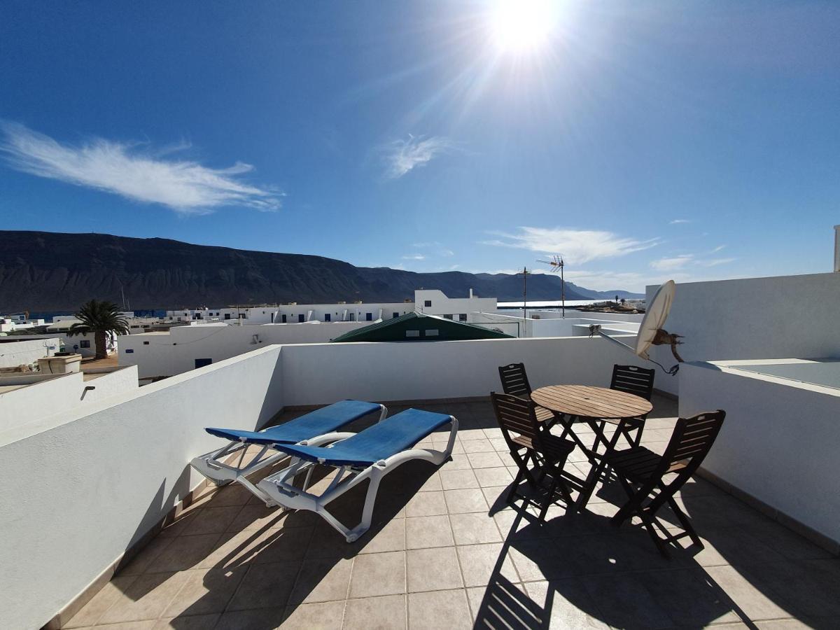 Apartamentos Graciosamar Caleta de Sebo Dış mekan fotoğraf