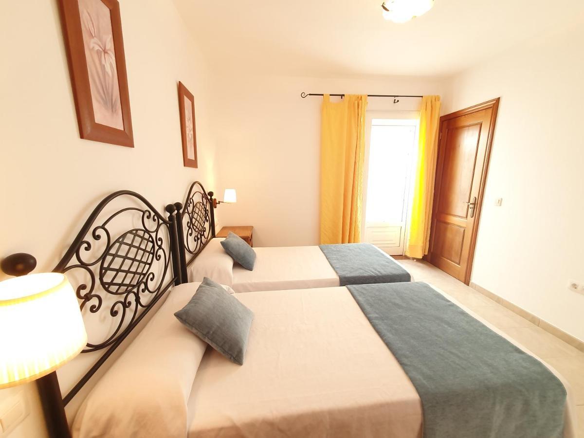 Apartamentos Graciosamar Caleta de Sebo Dış mekan fotoğraf