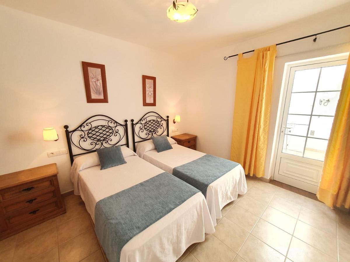 Apartamentos Graciosamar Caleta de Sebo Dış mekan fotoğraf